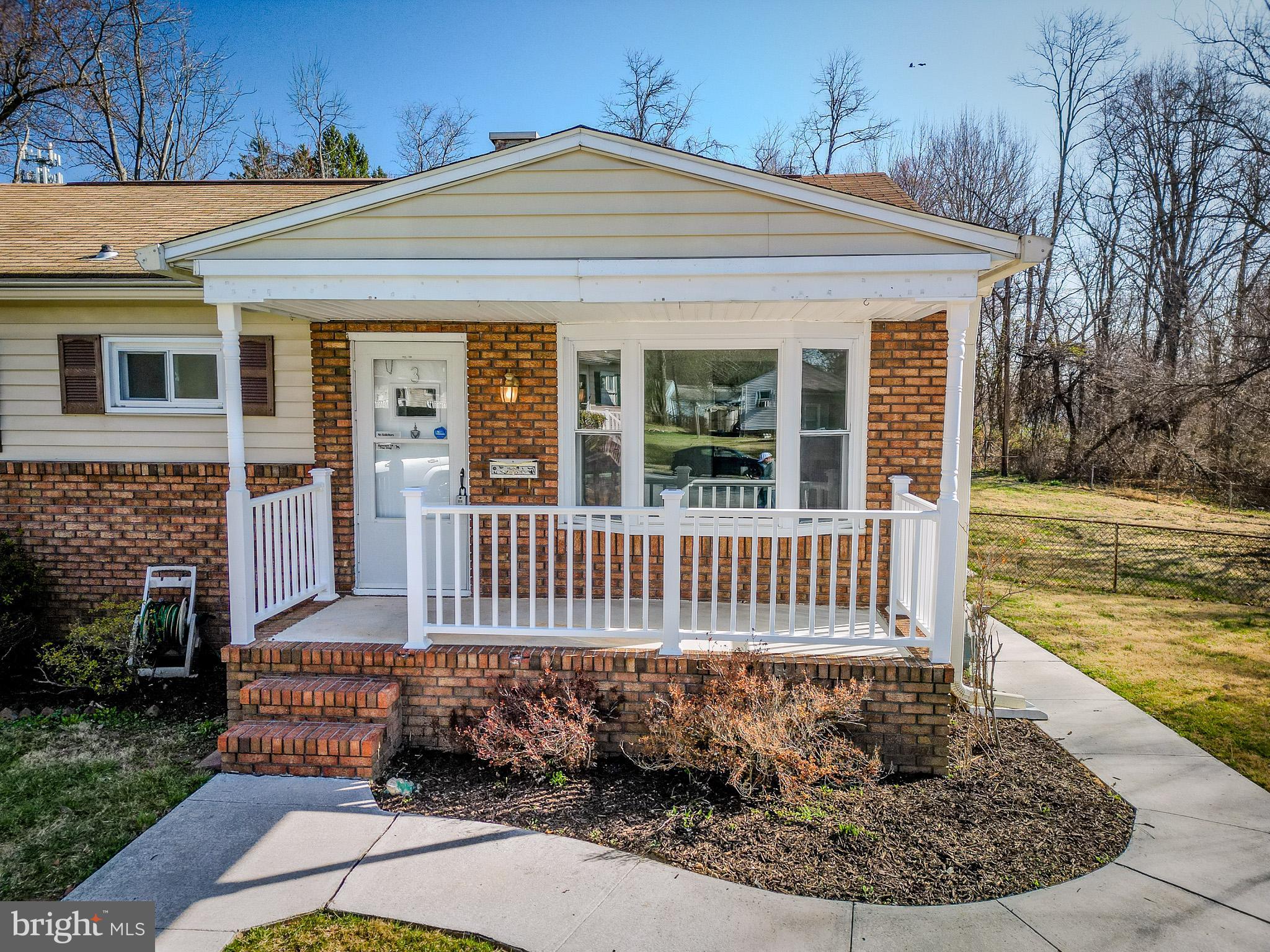3 Mason Ct