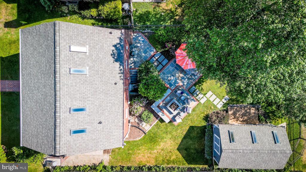 7807 Tilmont Ave