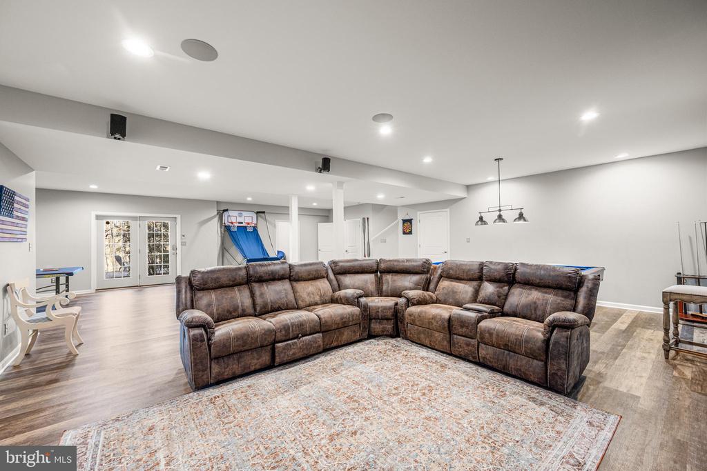 12219 Garrison Forest Rd