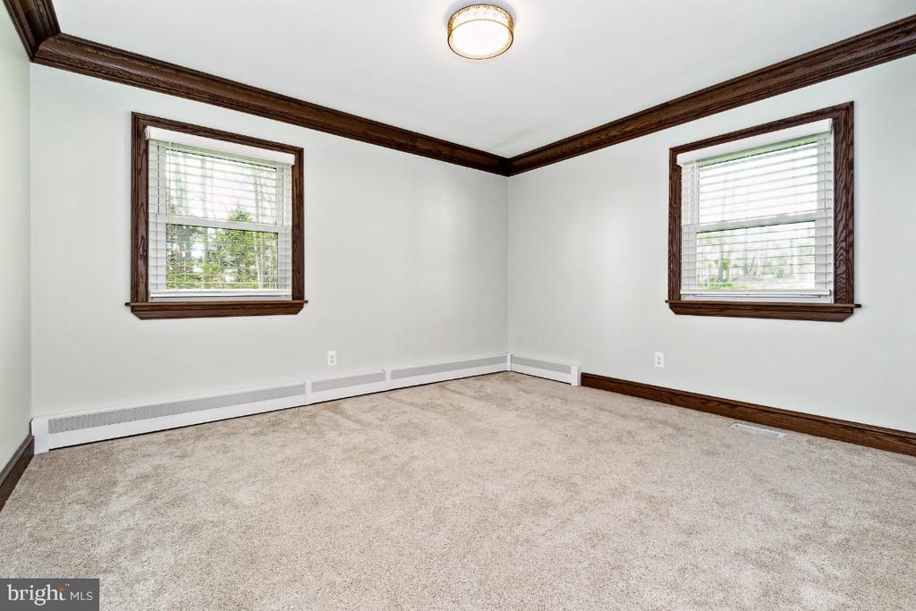 19422 Resh Mill Rd