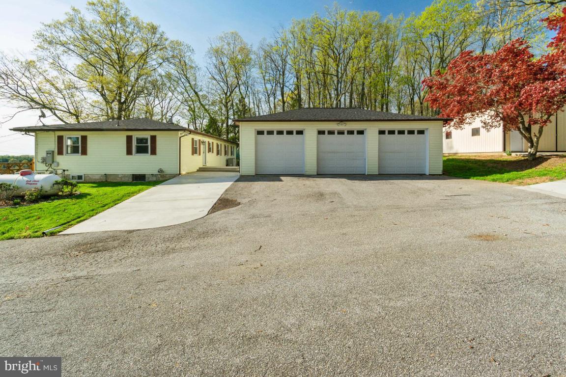 19422 Resh Mill Rd