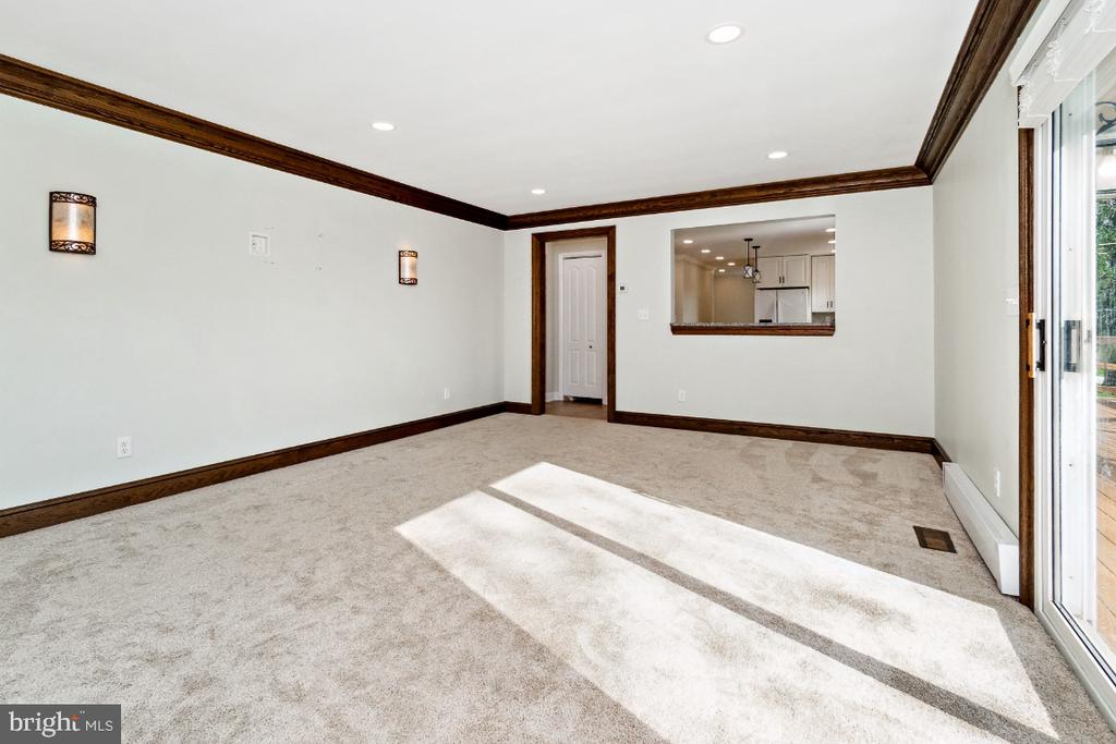19422 Resh Mill Rd