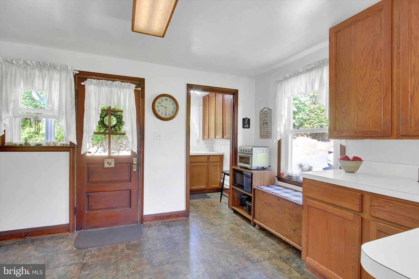 3007 Black Rock Rd