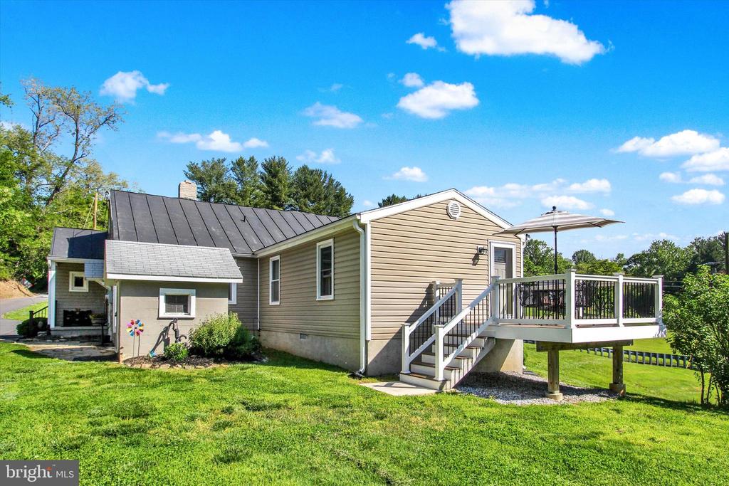 3007 Black Rock Rd