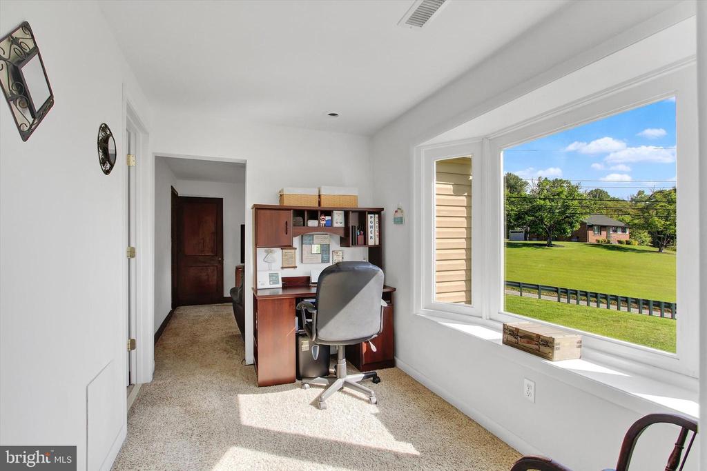 3007 Black Rock Rd