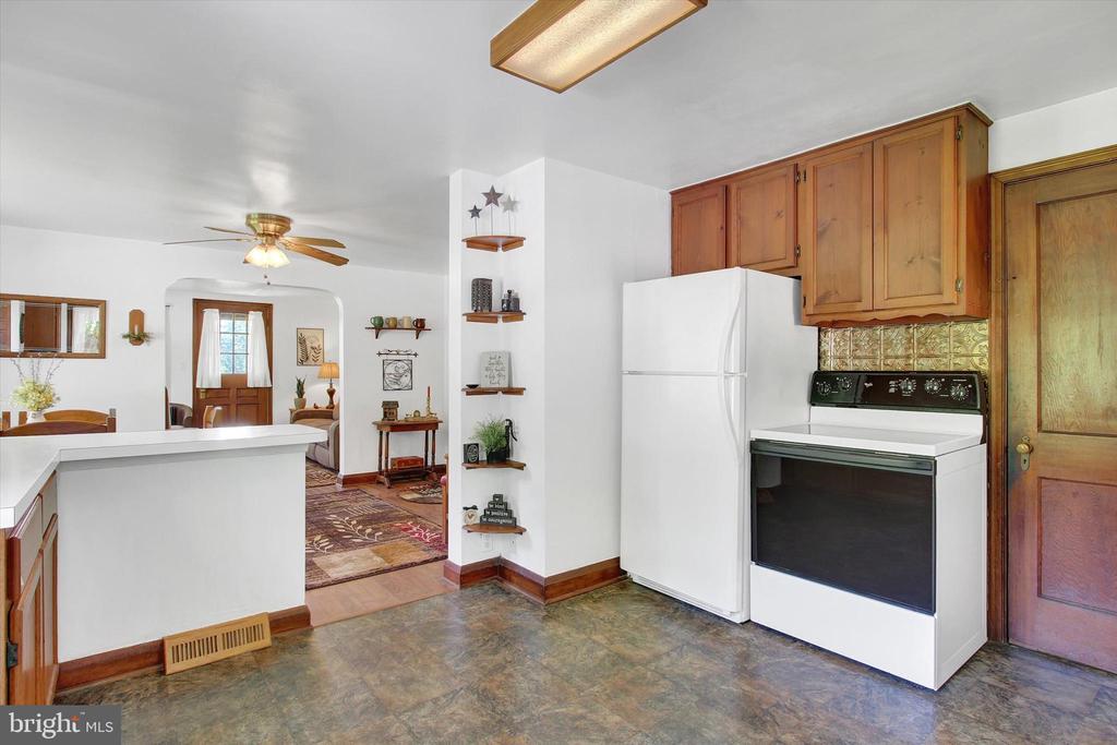 3007 Black Rock Rd