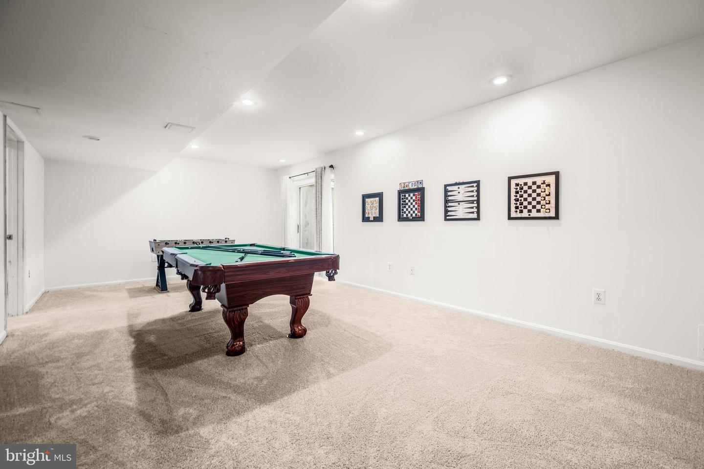 11901 Woodmews Cir