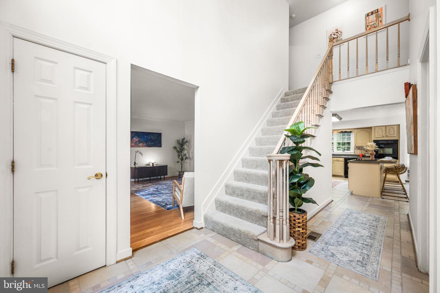 11901 Woodmews Cir