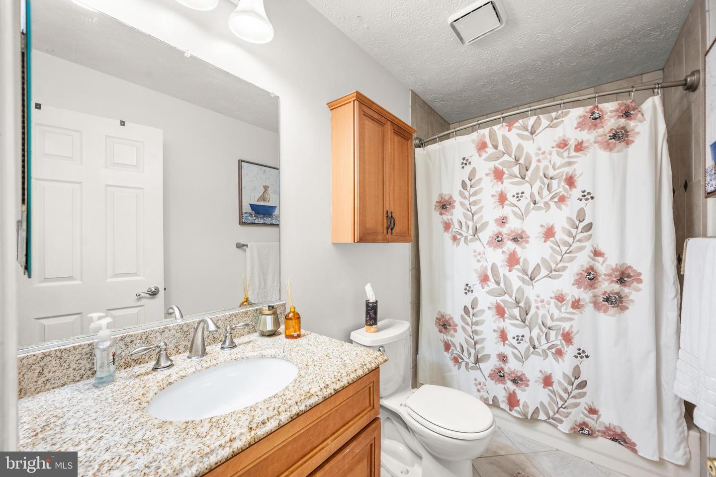 11901 Woodmews Cir