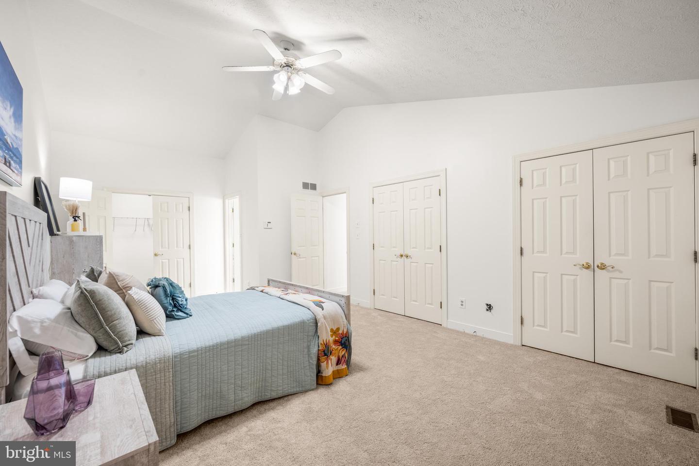 11901 Woodmews Cir