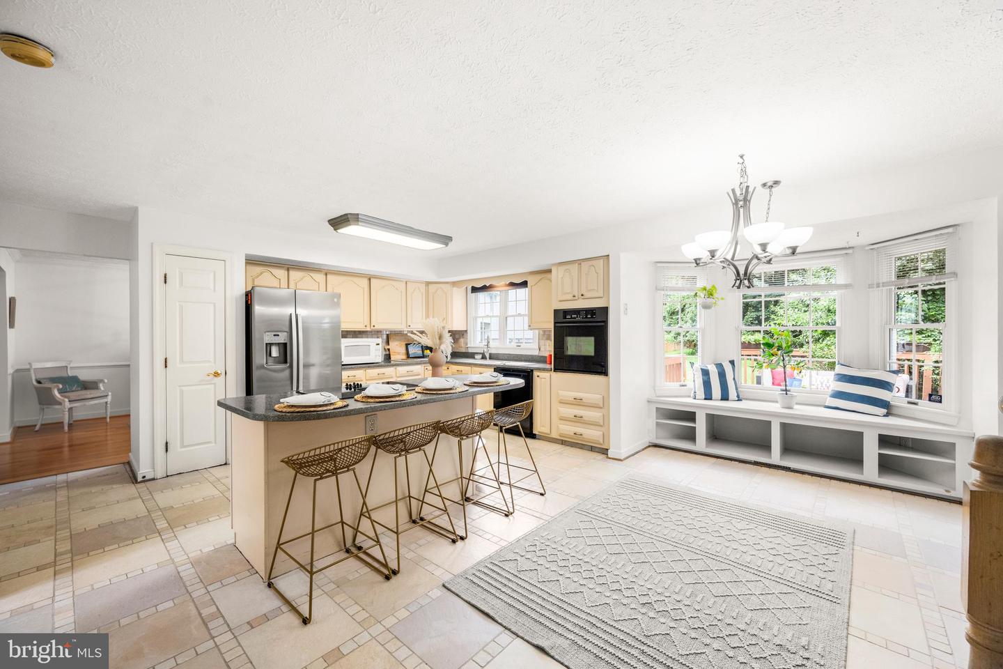 11901 Woodmews Cir