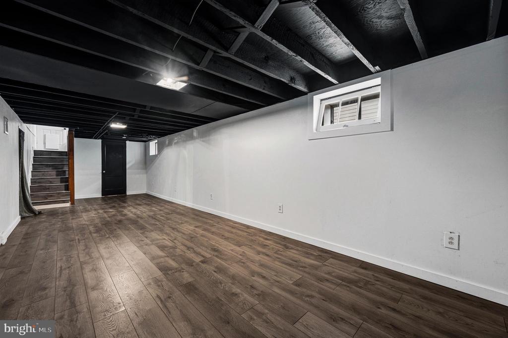 2619 CANTERBURY ROAD