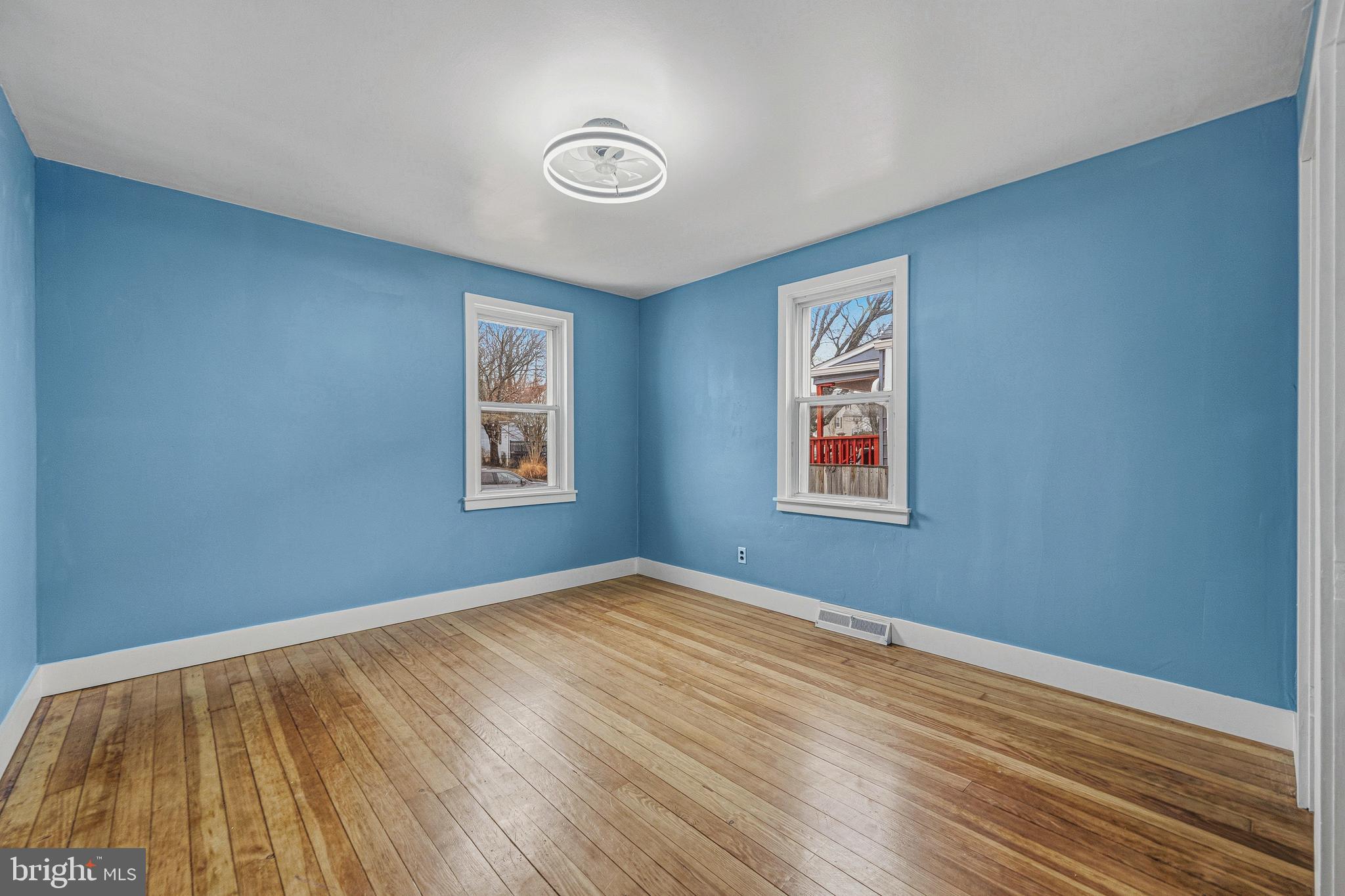2619 CANTERBURY ROAD