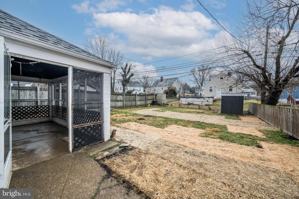 2619 CANTERBURY ROAD