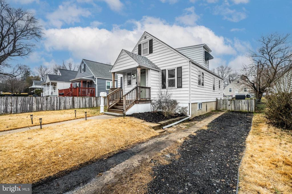 2619 CANTERBURY ROAD