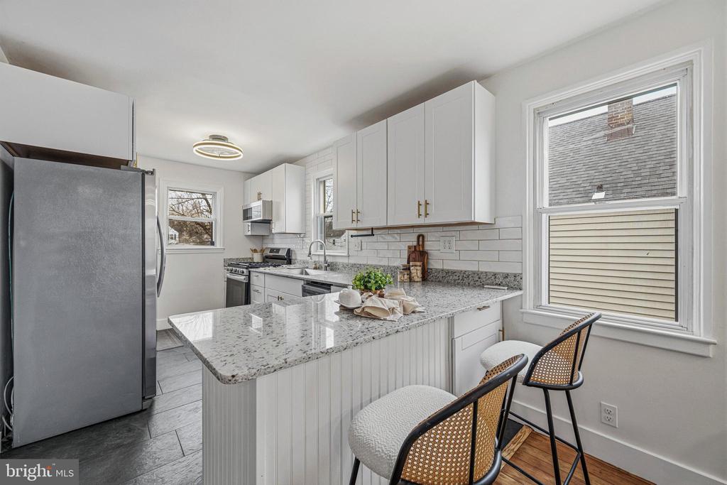 2619 CANTERBURY ROAD
