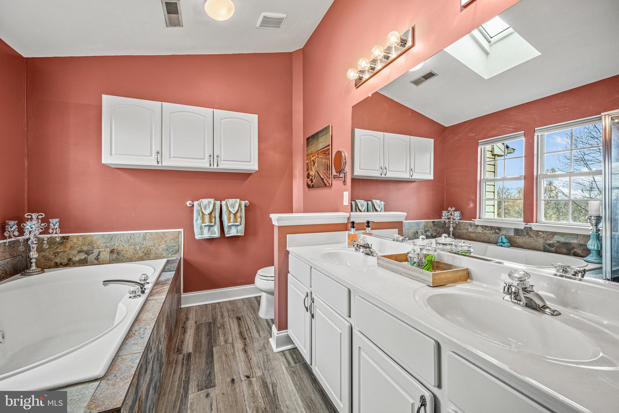 5905 IVY LEAGUE DRIVE