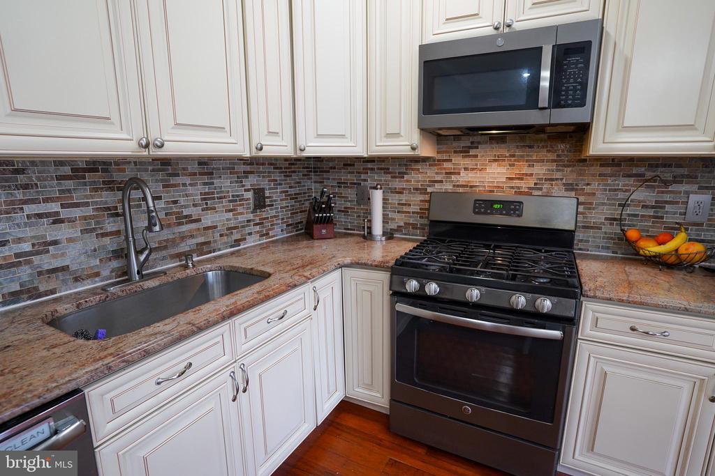 5636 GWYNNDALE