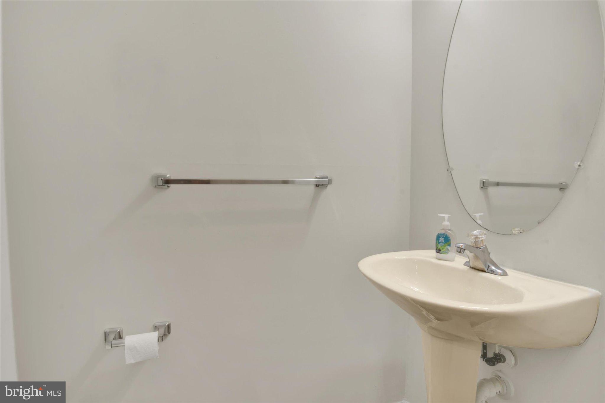 11068 ALEX WAY 11068