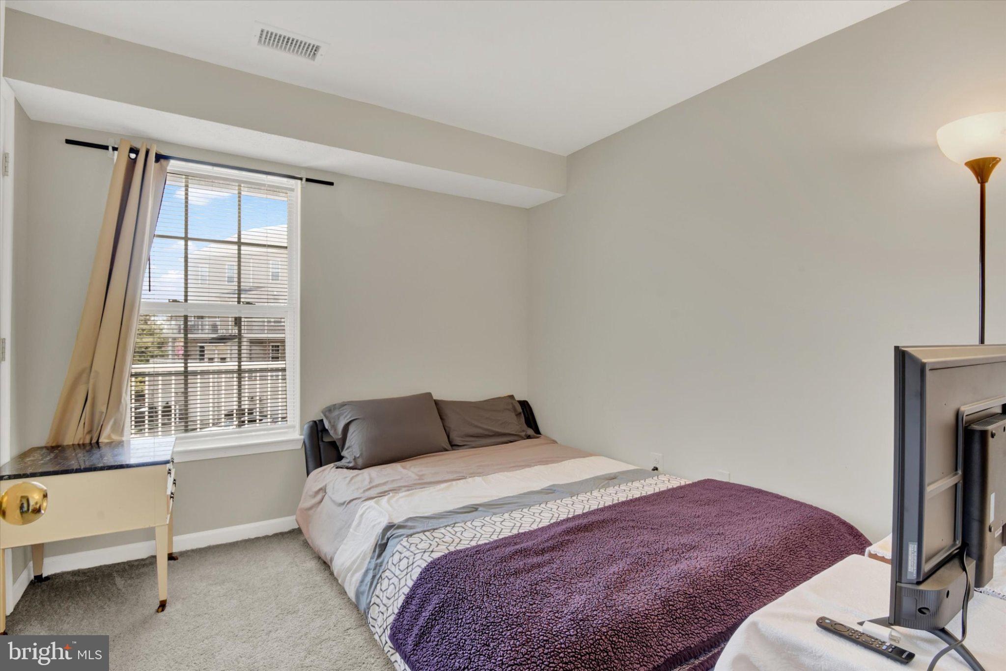 11068 ALEX WAY 11068
