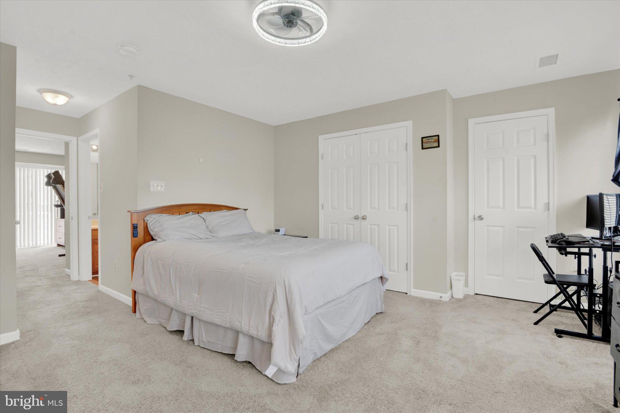 11068 ALEX WAY 11068