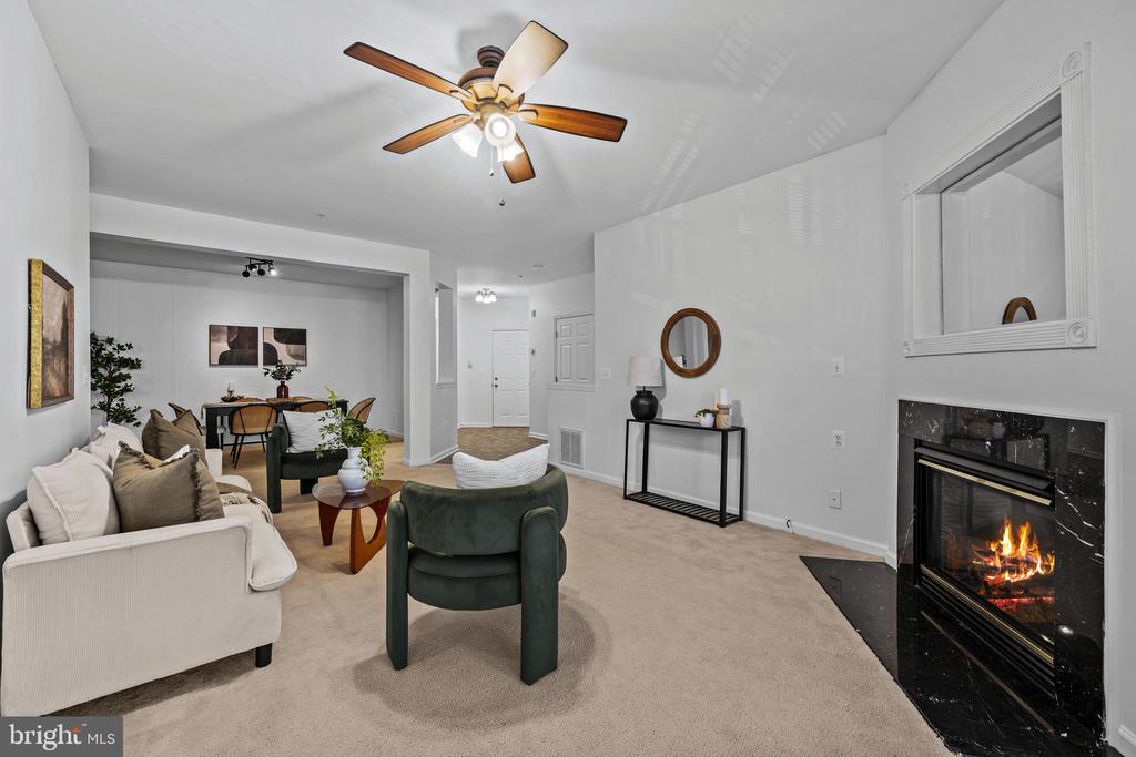 9661 ASHLYN CIRCLE Unit: 9661