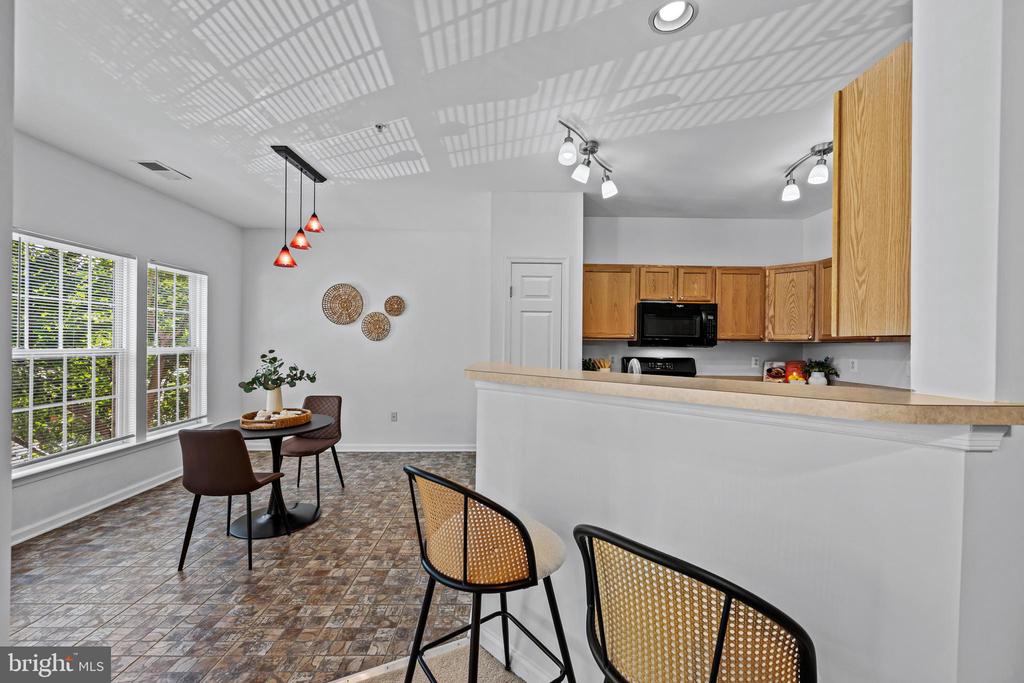 9661 ASHLYN CIRCLE Unit: 9661