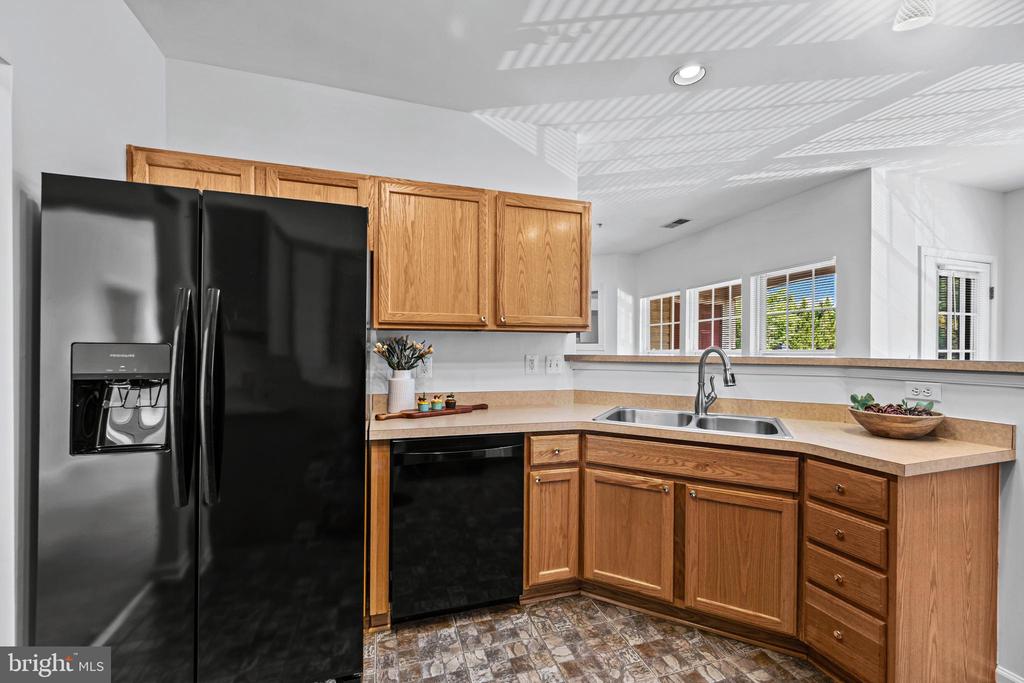 9661 ASHLYN CIRCLE Unit: 9661