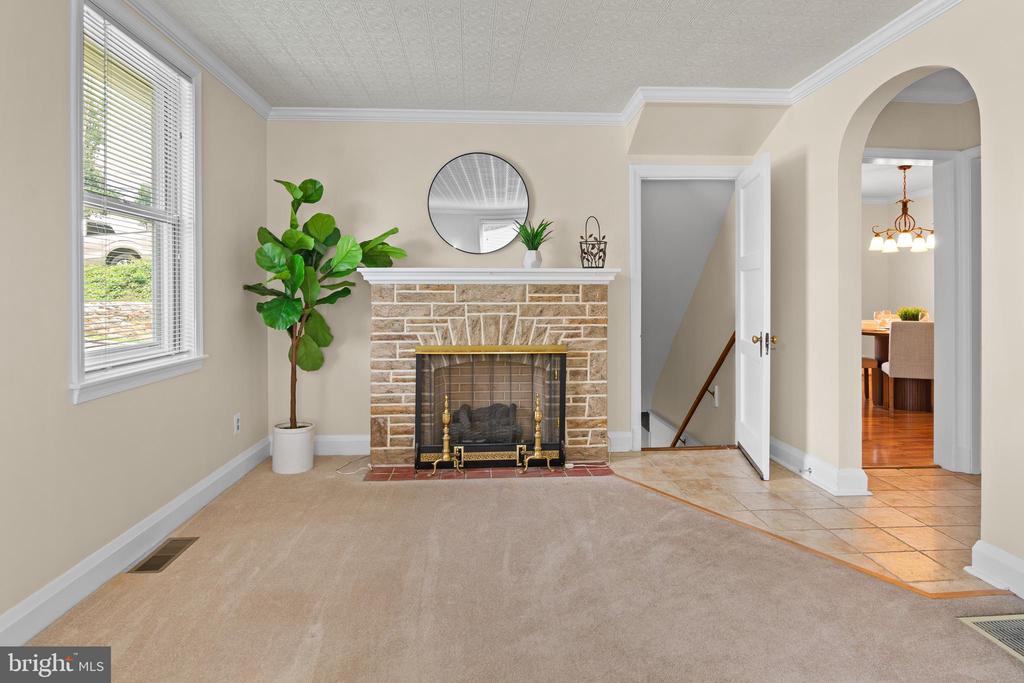 4903 CEDAR AVENUE