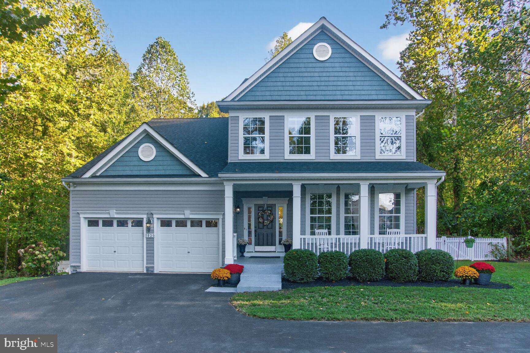 1820 BIRDS NEST LANE