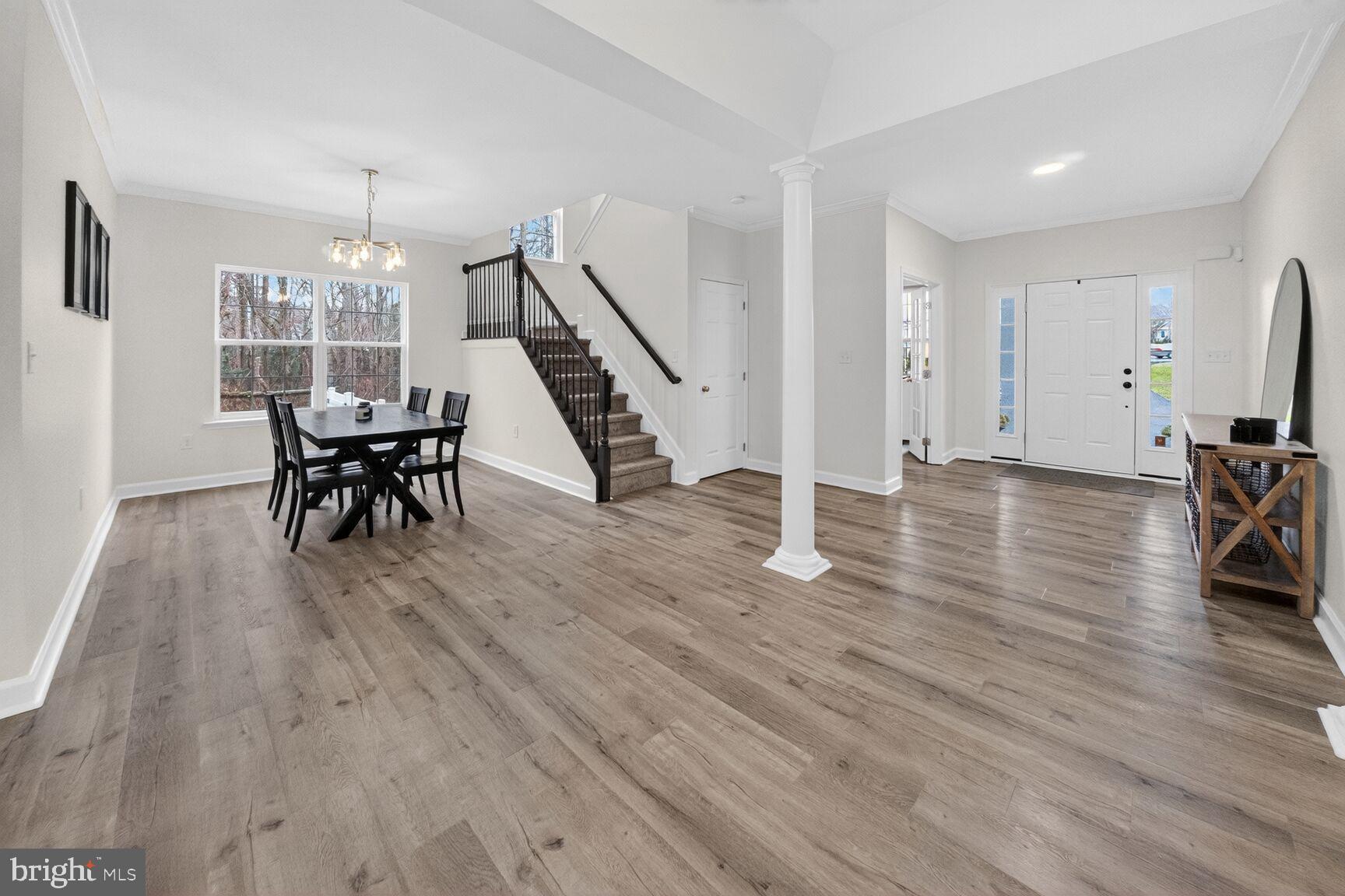 1820 BIRDS NEST LANE