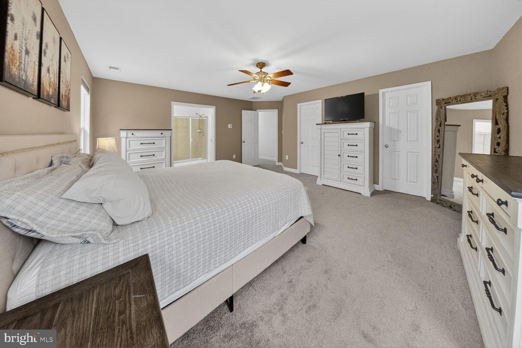 1820 BIRDS NEST LANE