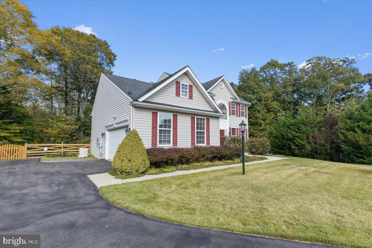 1730 PINKNEYS FIELD DRIVE