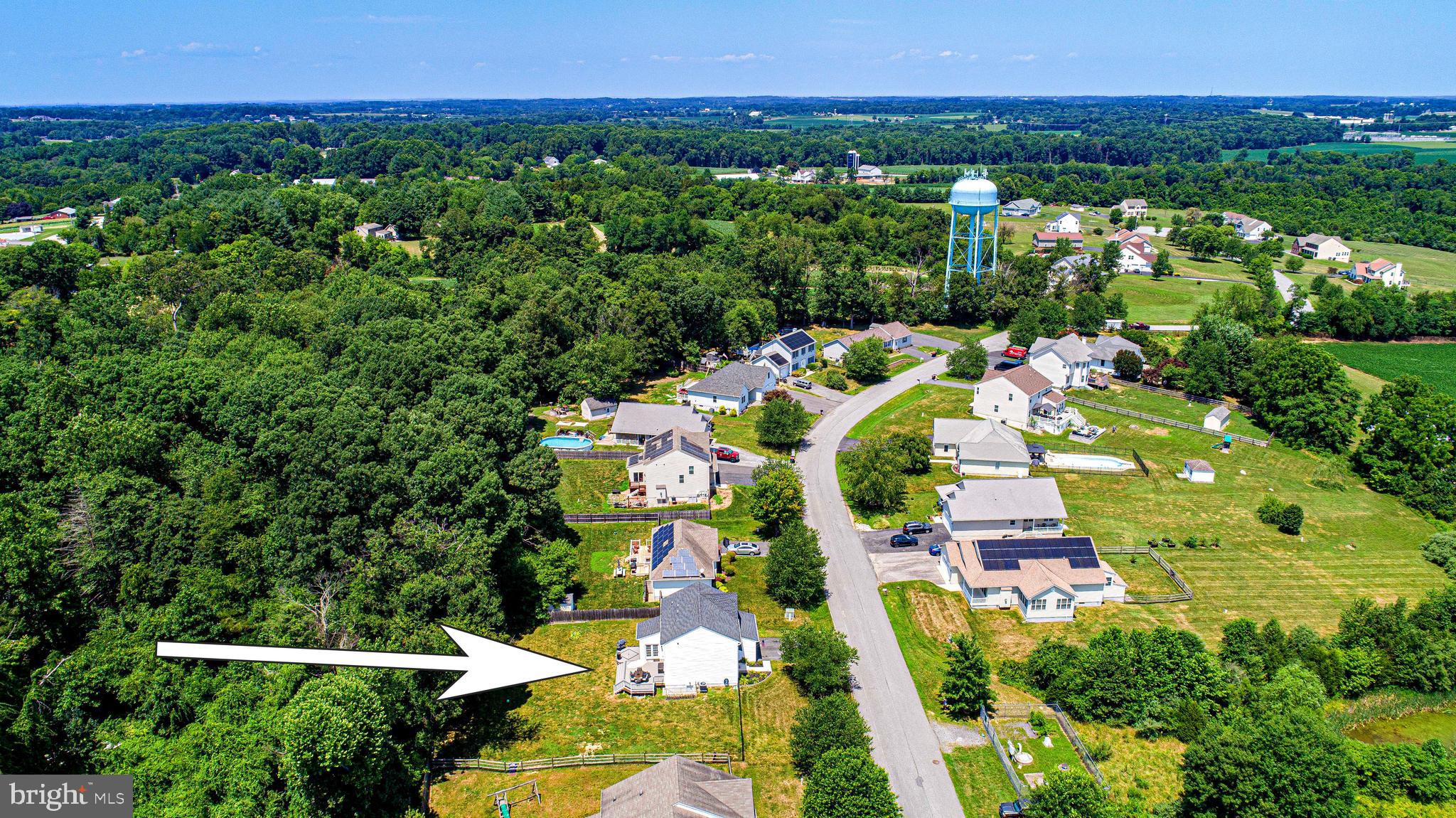 61 van Weaver Dr