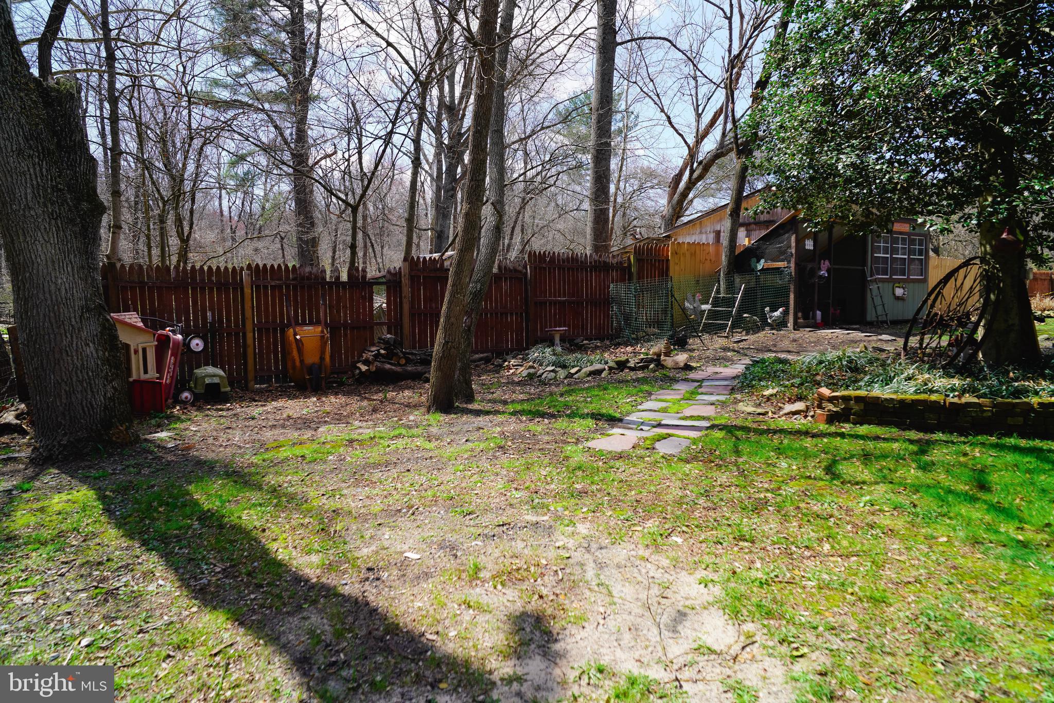 1136 MECHANICS VALLEY ROAD