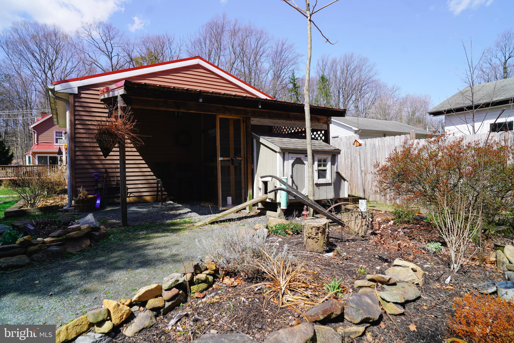 1136 MECHANICS VALLEY ROAD