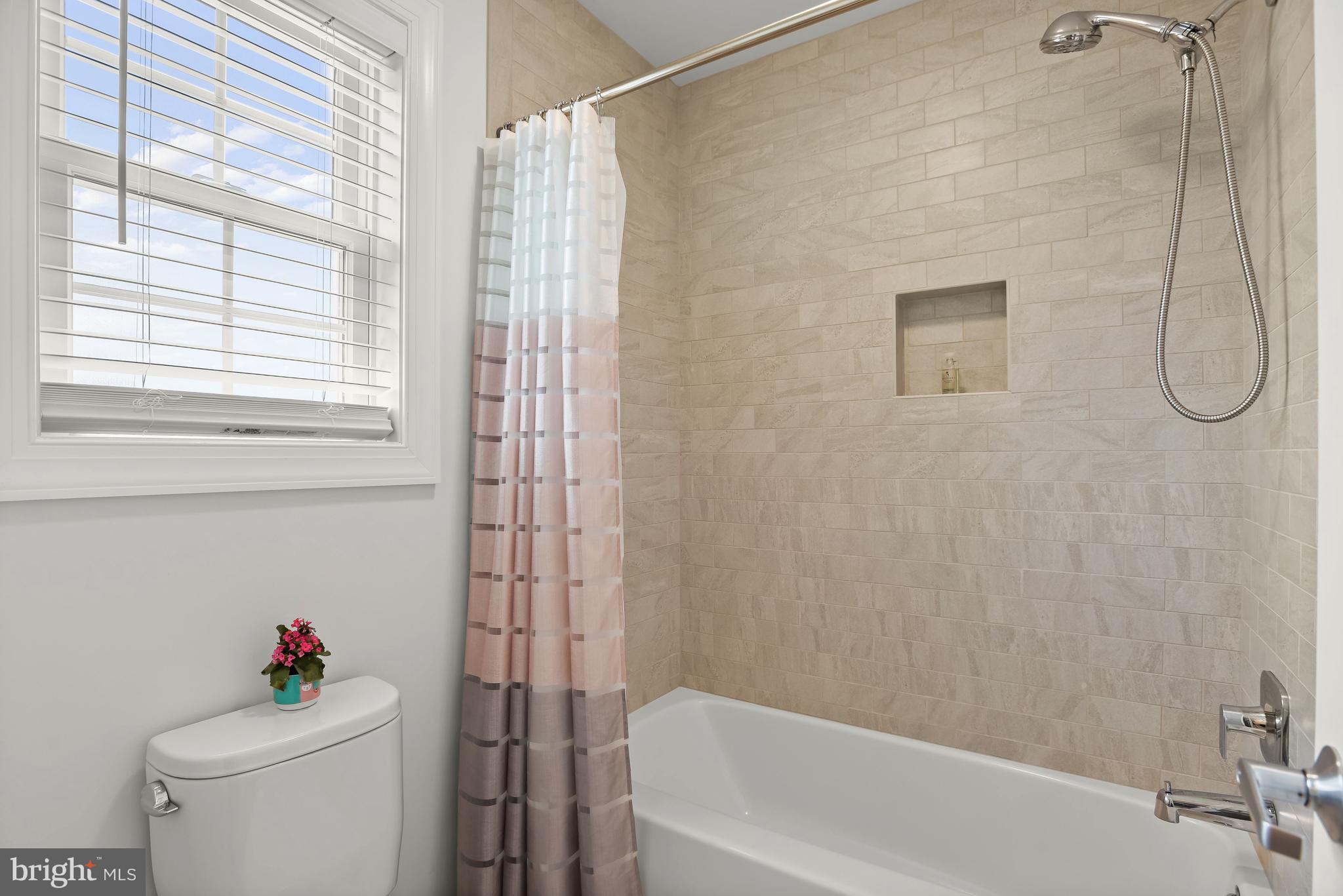 6691 CHATEAU BAY COURT