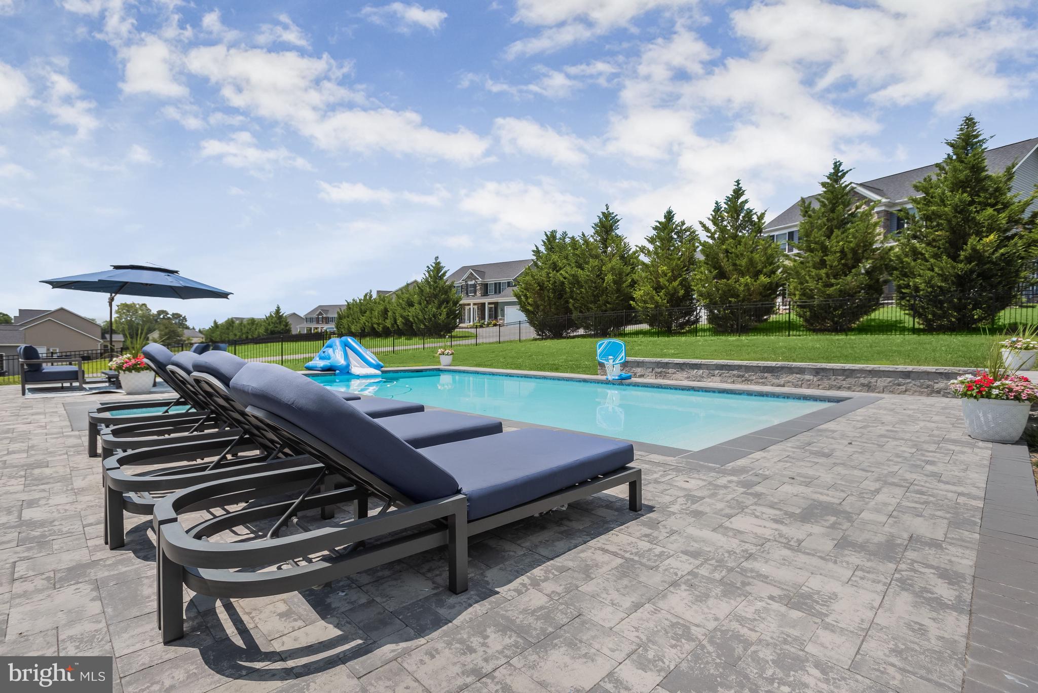 6691 CHATEAU BAY COURT