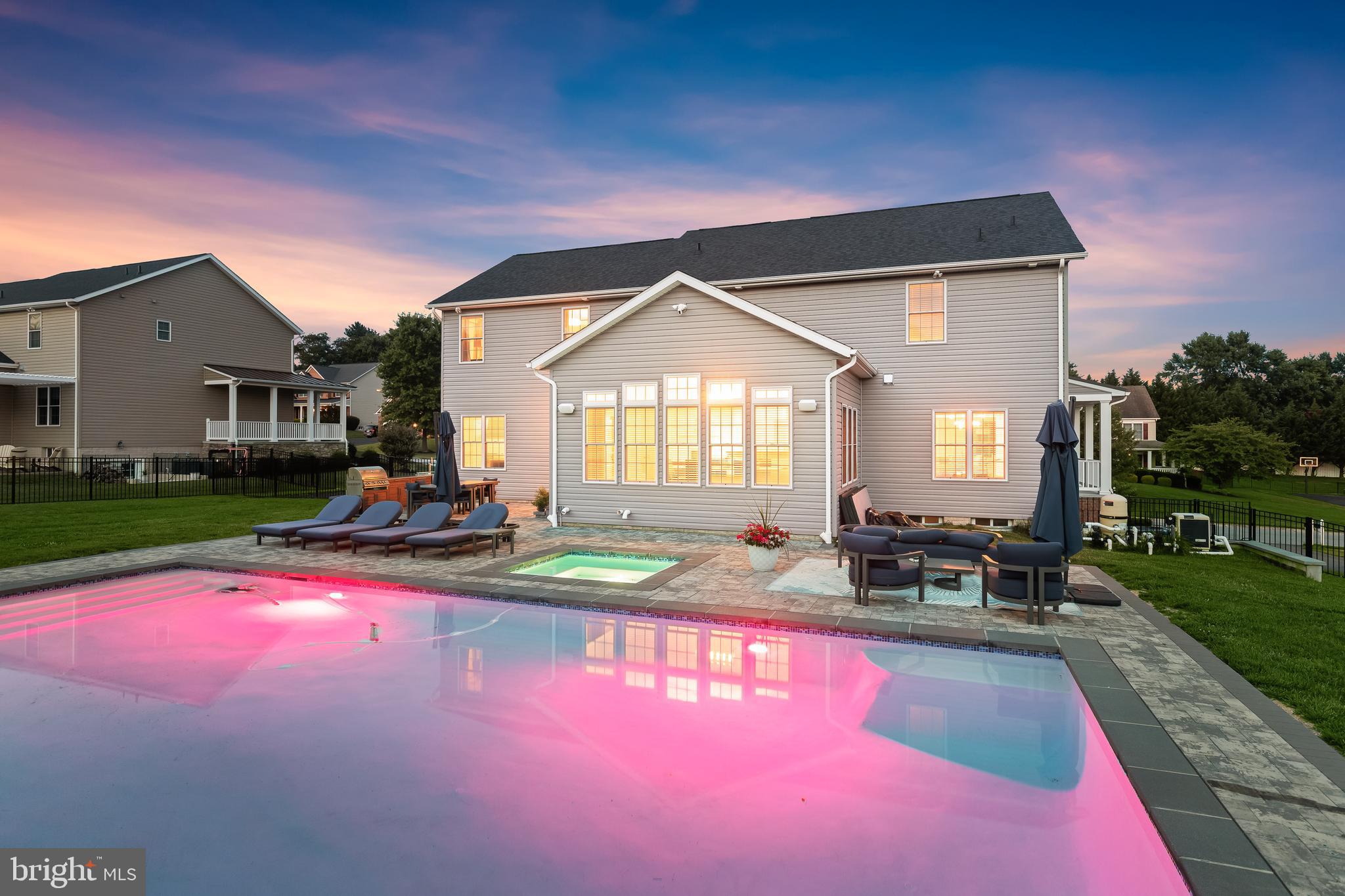 6691 CHATEAU BAY COURT