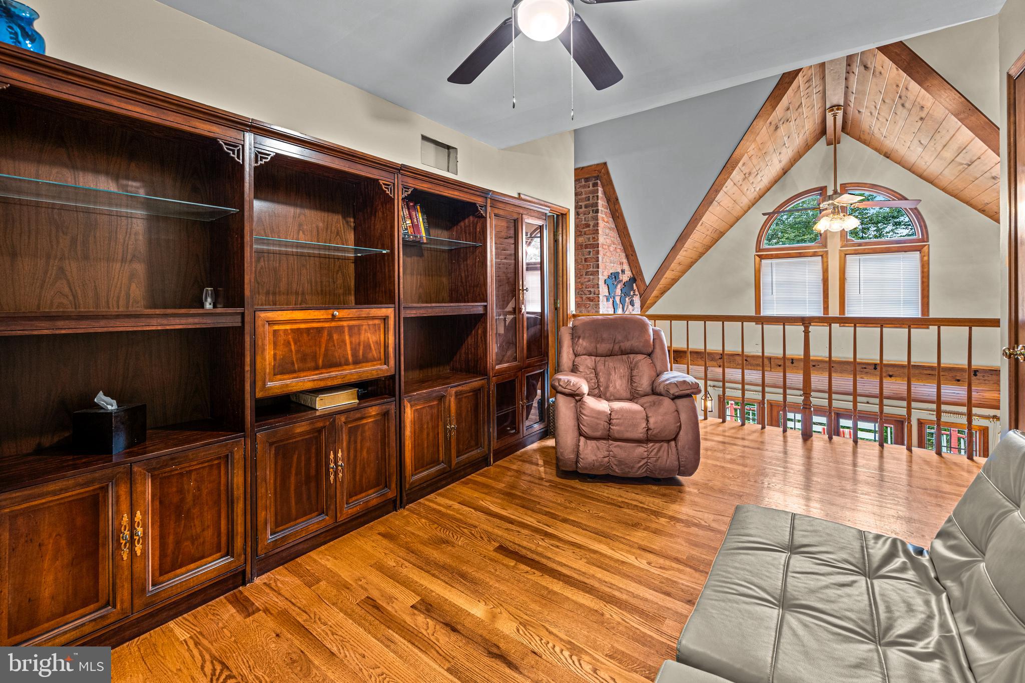 2862 COX RIDGE DRIVE