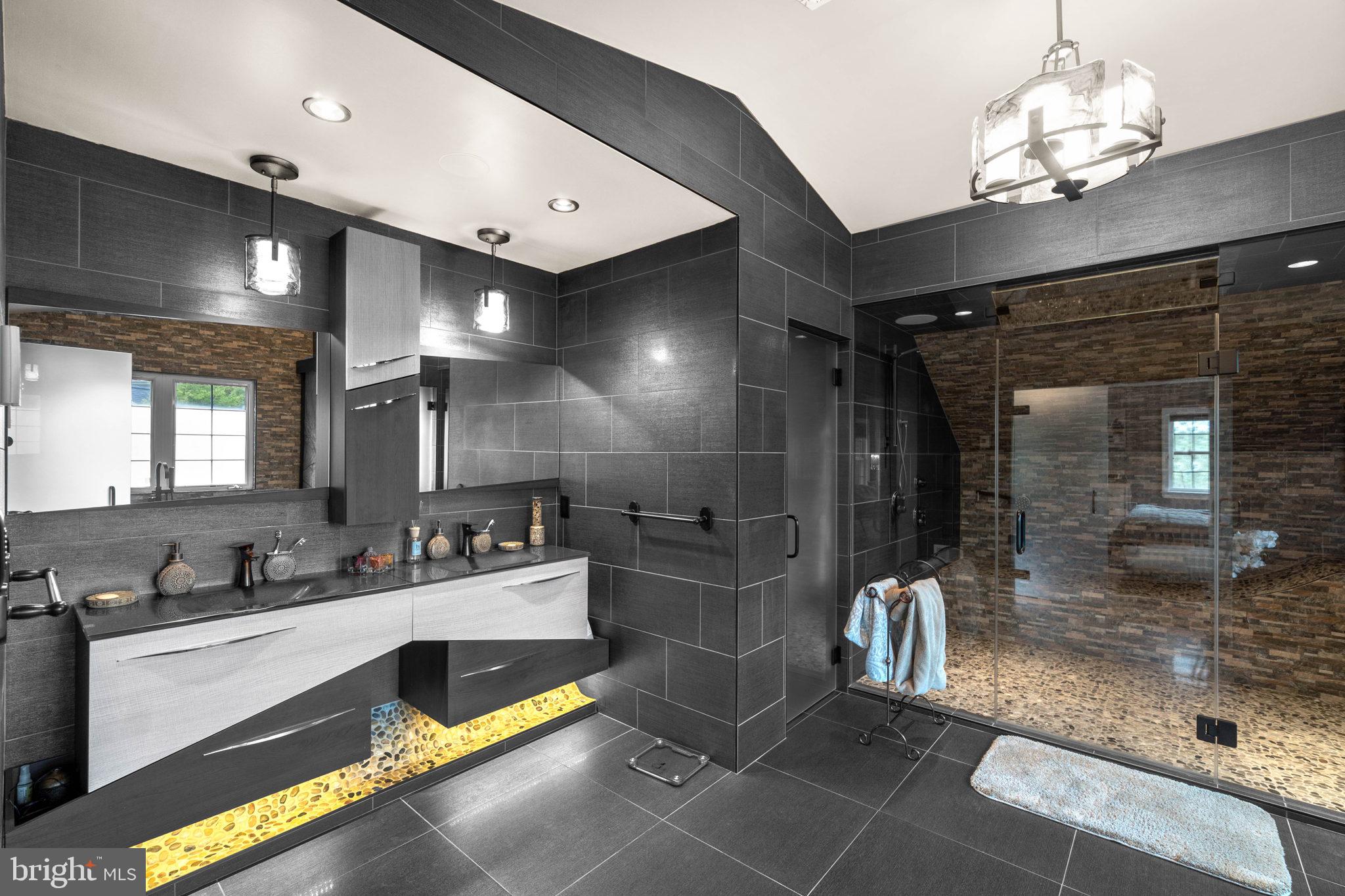 3211 Brinkburn DRIVE