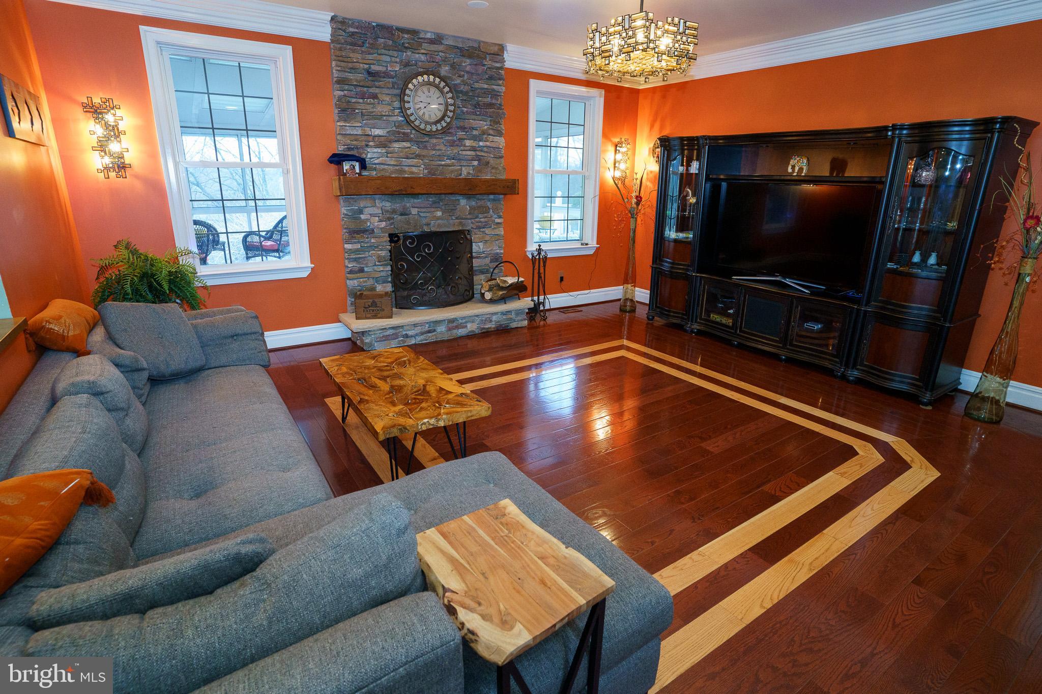3211 Brinkburn DRIVE