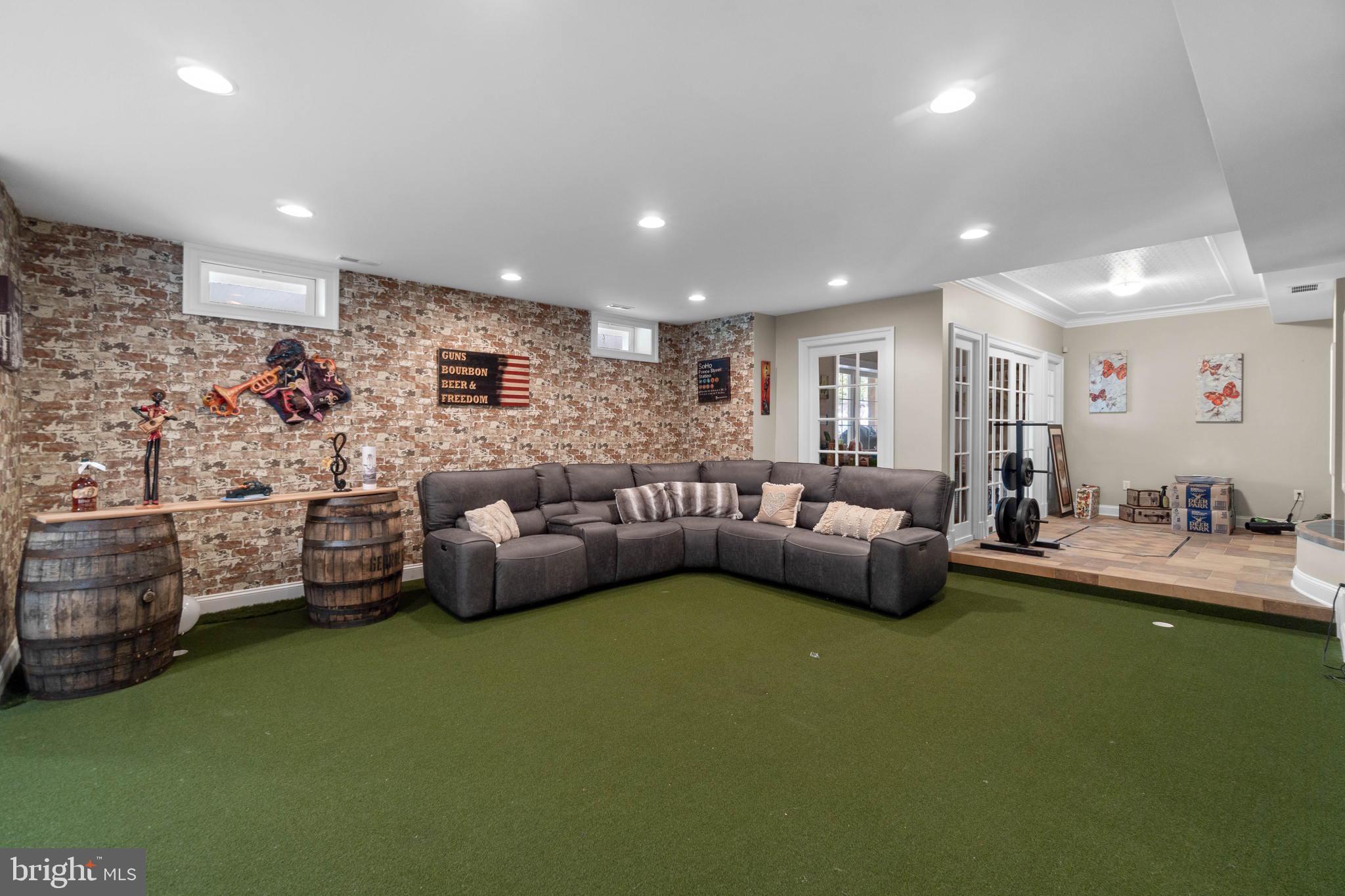 3211 Brinkburn DRIVE