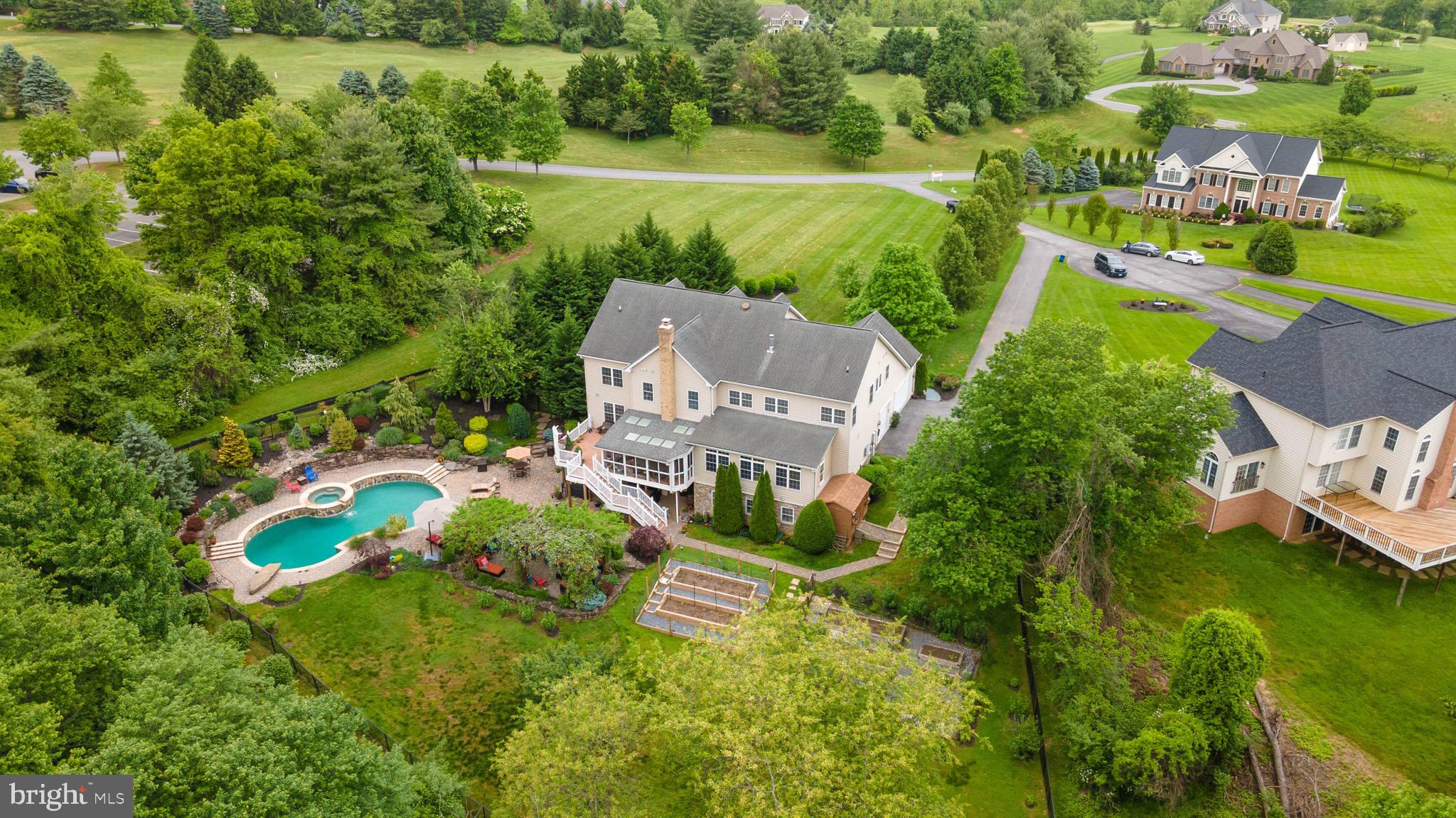 3211 Brinkburn DRIVE
