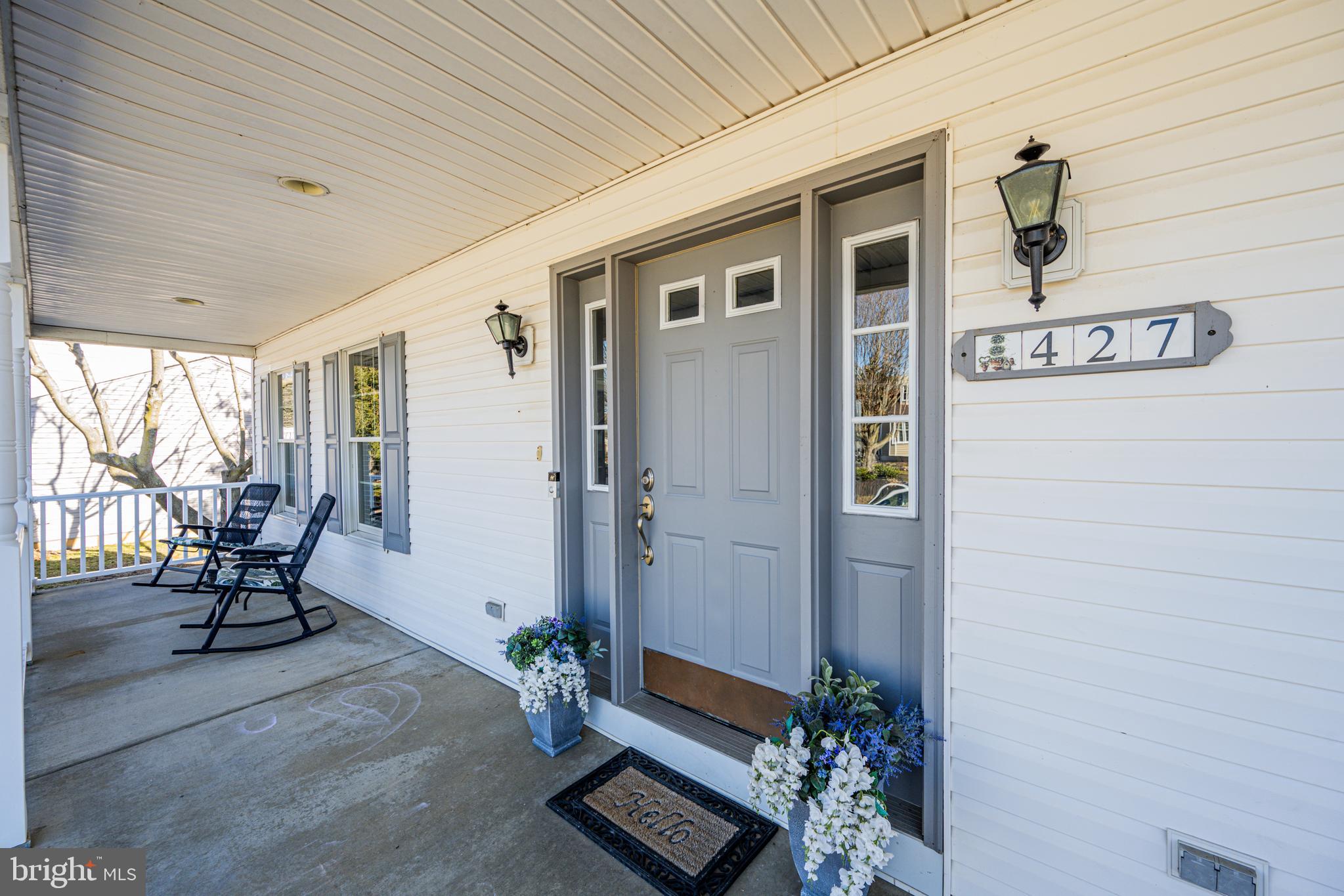 427 Sawgrass Court