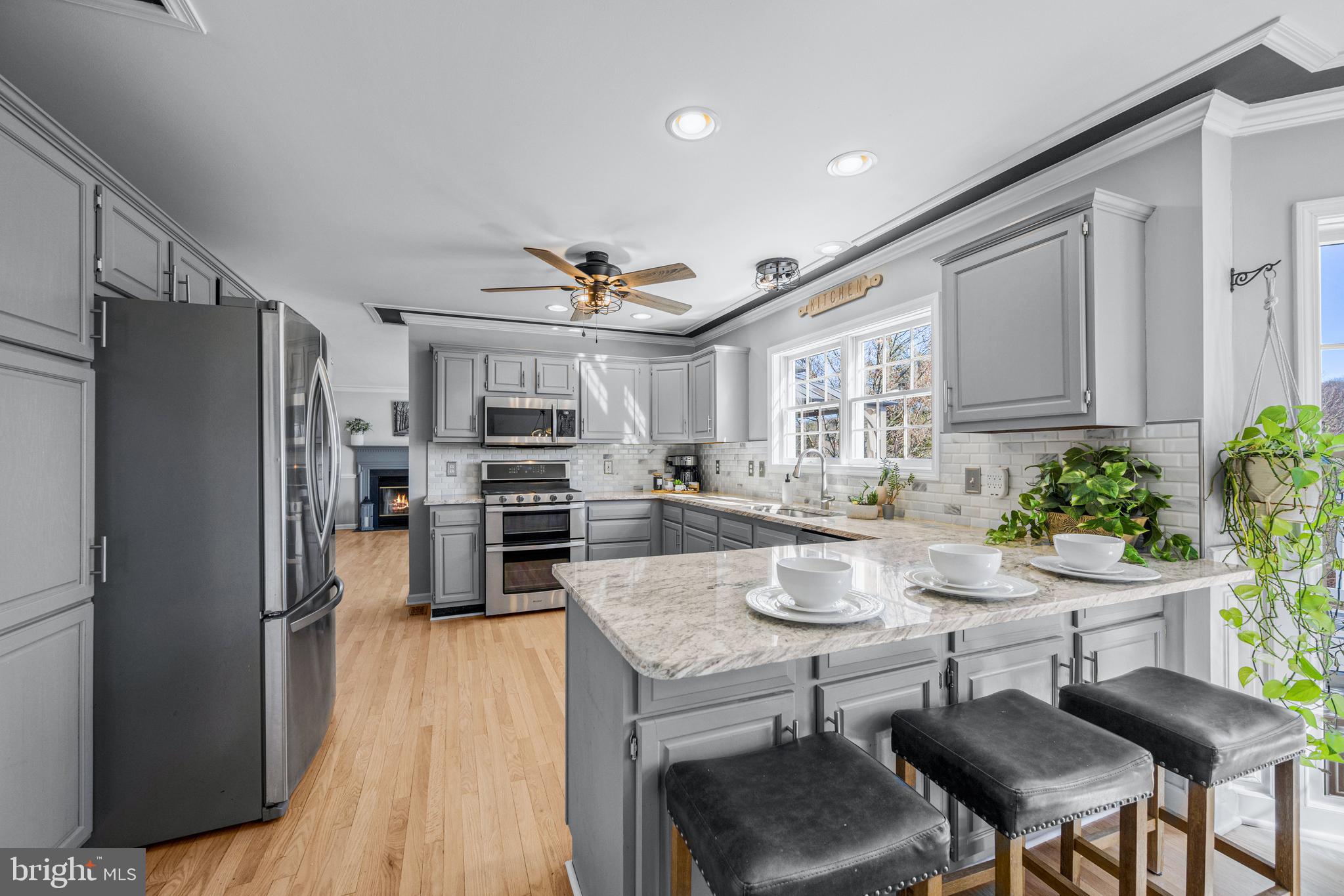 427 Sawgrass Court