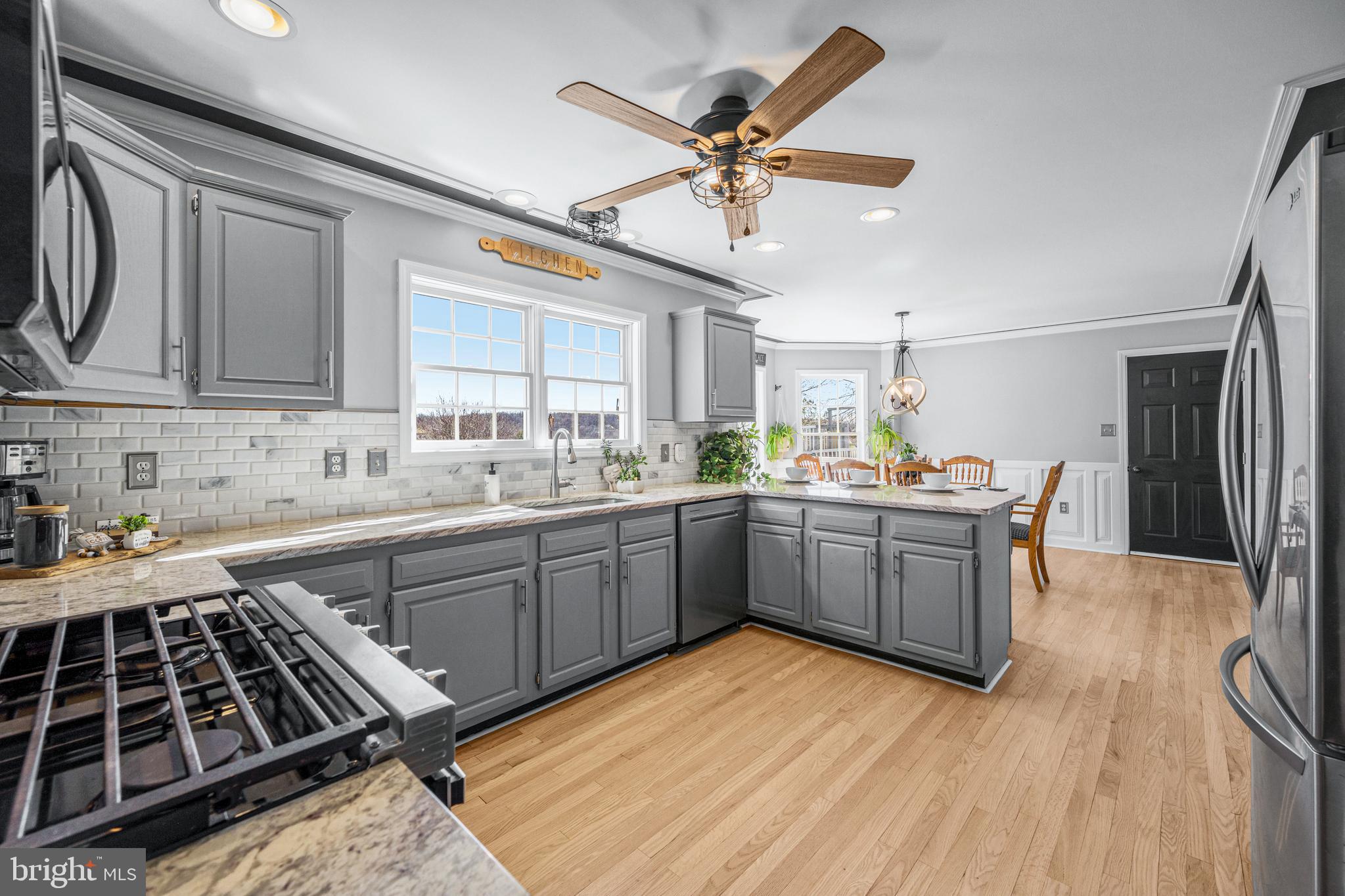 427 Sawgrass Court