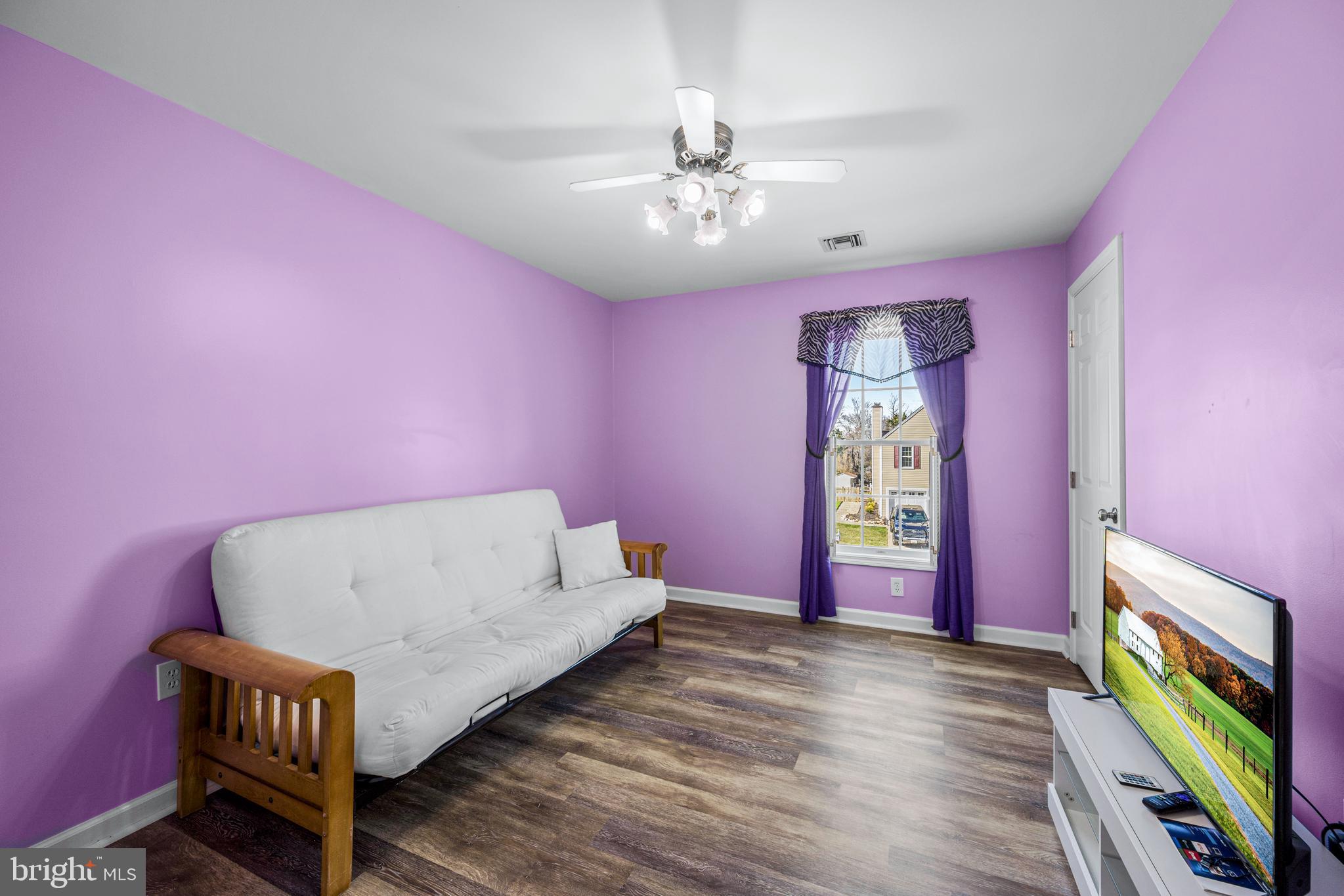 427 Sawgrass Court