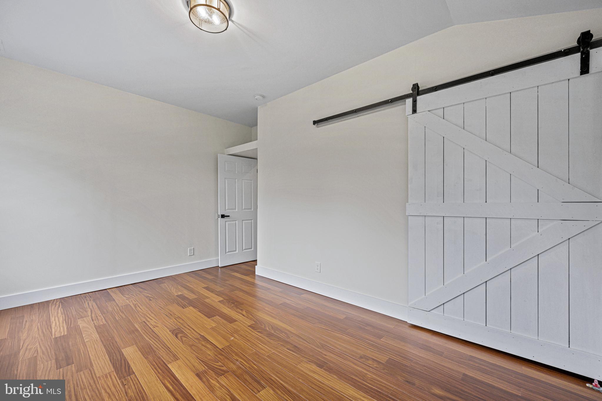 44 Sullivan Rd