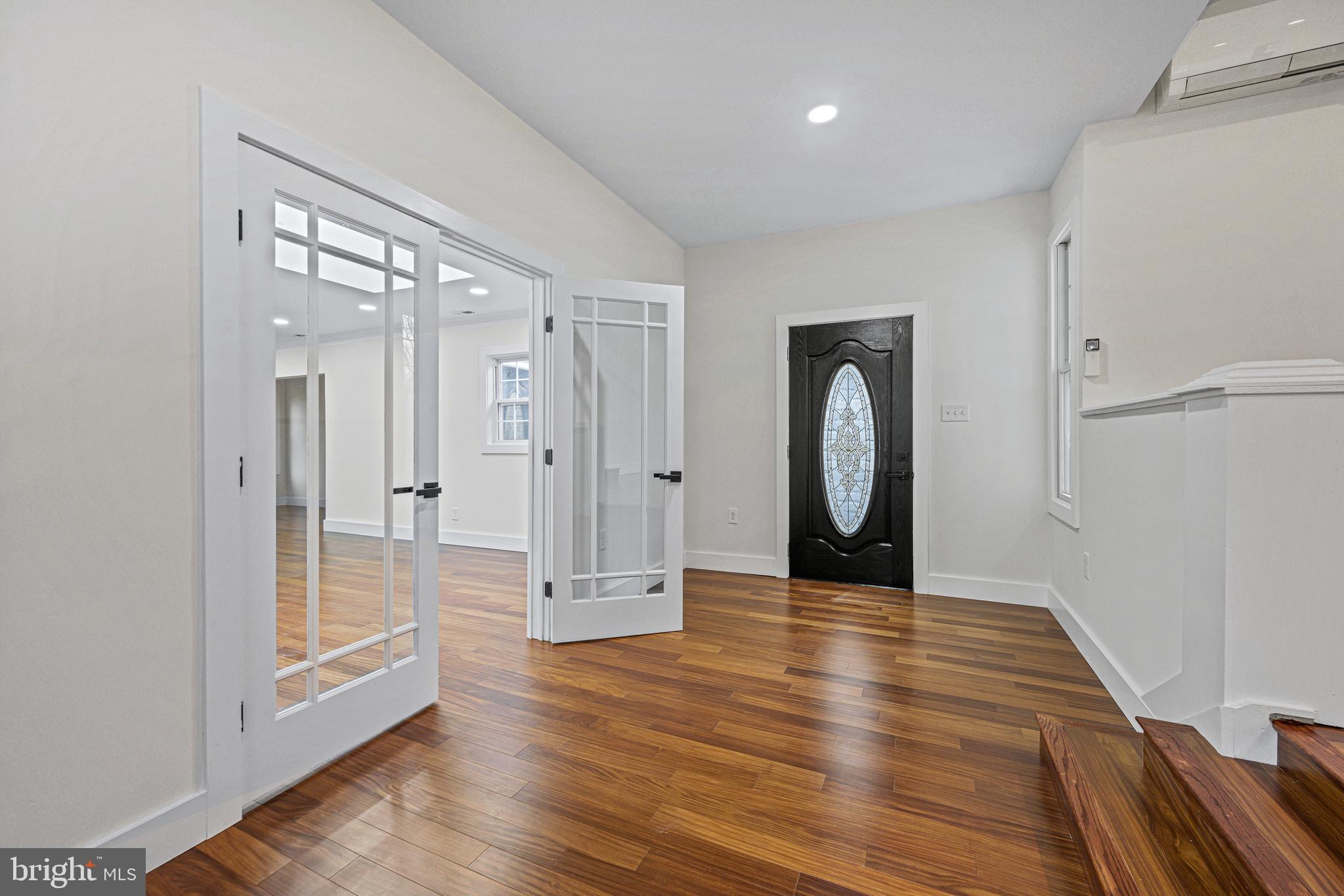 44 Sullivan Rd
